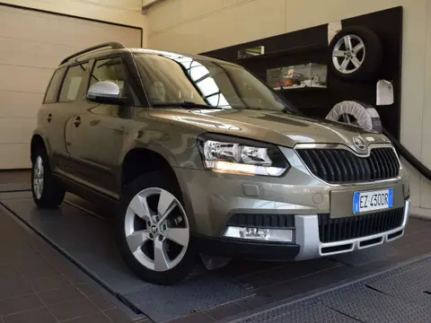 Used SKODA YETI Petrol 2015 Ad 