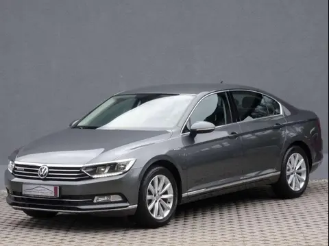 Used VOLKSWAGEN PASSAT Petrol 2016 Ad 