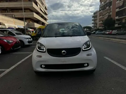 Annonce SMART FORTWO Essence 2019 d'occasion 