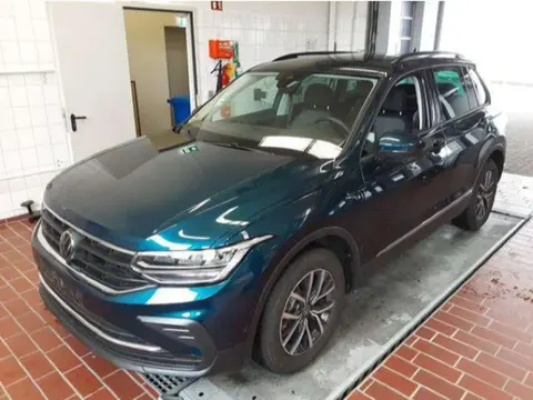 Used VOLKSWAGEN TIGUAN Petrol 2023 Ad 