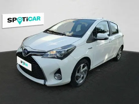 Used TOYOTA YARIS Hybrid 2016 Ad Germany