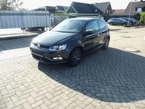 Used VOLKSWAGEN POLO Petrol 2016 Ad 