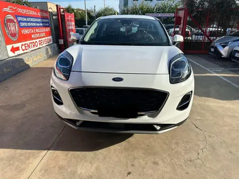 Used FORD PUMA Hybrid 2022 Ad 