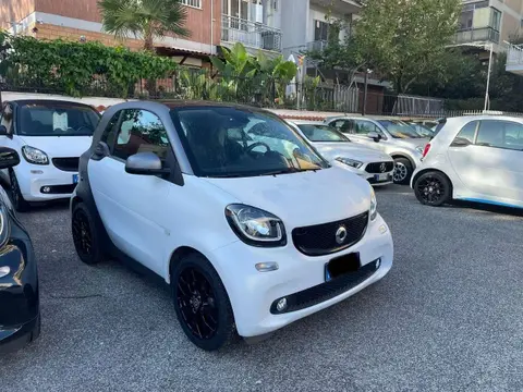 Annonce SMART FORTWO Essence 2015 d'occasion 