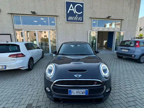 Used MINI COOPER Diesel 2017 Ad 