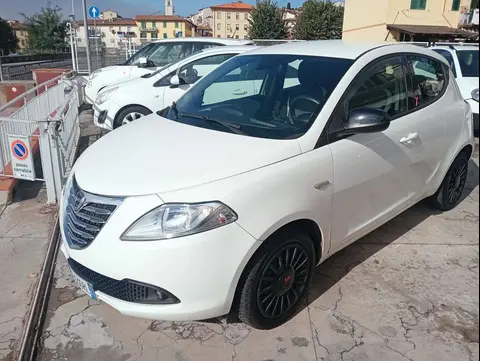 Annonce LANCIA YPSILON GPL 2015 d'occasion 