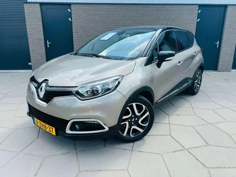 Used RENAULT CAPTUR Petrol 2015 Ad 