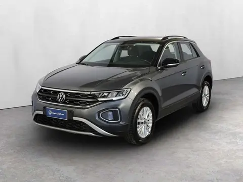 Used VOLKSWAGEN T-ROC Diesel 2023 Ad 