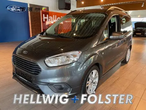 Used FORD TOURNEO Petrol 2019 Ad 