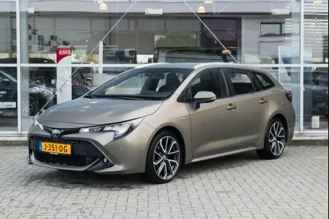 Used TOYOTA COROLLA Hybrid 2020 Ad 