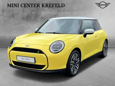 Used MINI COOPER Electric 2024 Ad Germany