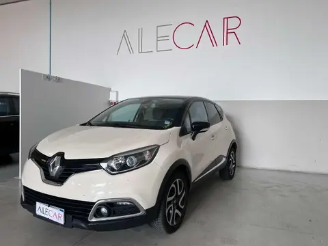 Annonce RENAULT CAPTUR Essence 2015 d'occasion 