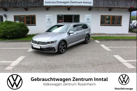 Used VOLKSWAGEN PASSAT Hybrid 2021 Ad 