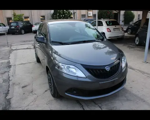 Used LANCIA YPSILON Hybrid 2023 Ad 