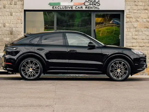 Used PORSCHE CAYENNE Hybrid 2024 Ad 