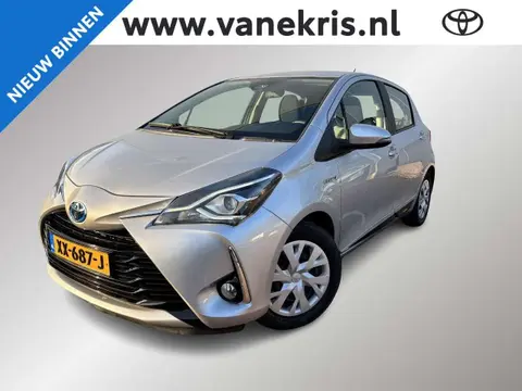 Used TOYOTA YARIS Hybrid 2018 Ad 