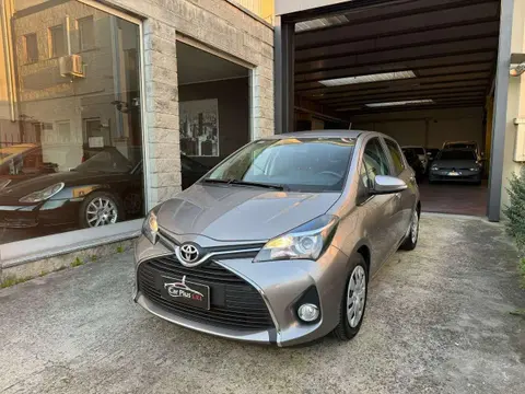 Used TOYOTA YARIS Petrol 2015 Ad 