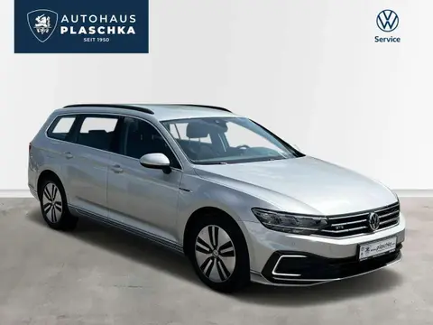 Used VOLKSWAGEN PASSAT Hybrid 2020 Ad 