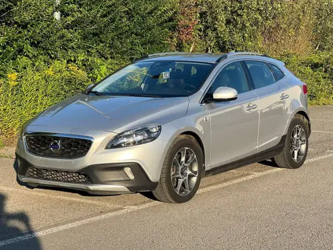 Annonce VOLVO V40 Diesel 2016 d'occasion 