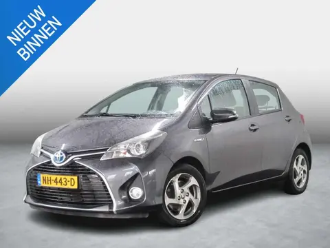 Used TOYOTA YARIS Hybrid 2016 Ad 