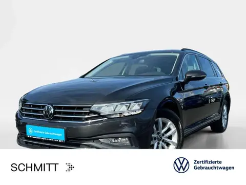 Used VOLKSWAGEN PASSAT Petrol 2023 Ad 