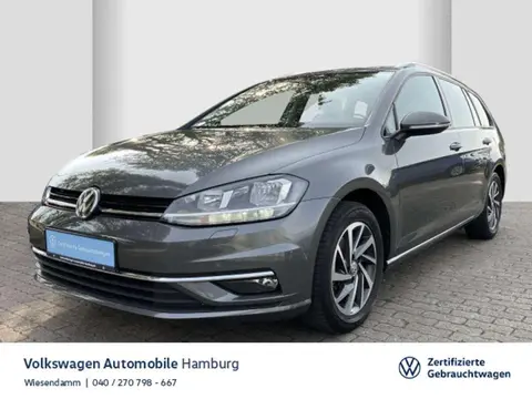 Used VOLKSWAGEN GOLF Petrol 2018 Ad 