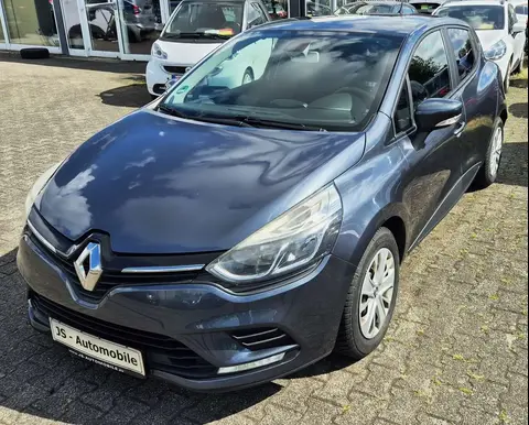 Used RENAULT CLIO Petrol 2017 Ad 