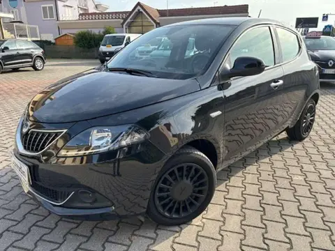 Used LANCIA YPSILON Hybrid 2022 Ad 