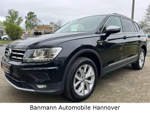 Used VOLKSWAGEN TIGUAN Petrol 2020 Ad 