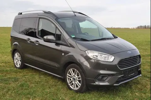 Annonce FORD TOURNEO Essence 2019 d'occasion 