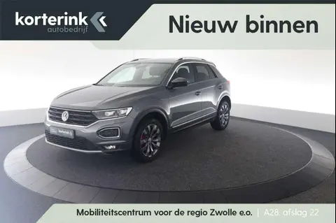 Annonce VOLKSWAGEN T-ROC Essence 2018 d'occasion 