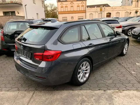 Used BMW SERIE 3 Petrol 2019 Ad 