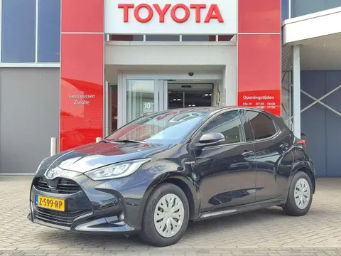 Used TOYOTA YARIS Hybrid 2021 Ad 