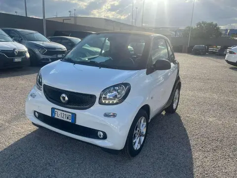 Annonce SMART FORTWO Essence 2017 d'occasion 