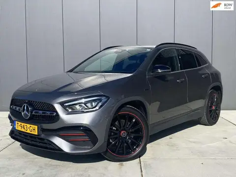 Used MERCEDES-BENZ CLASSE GLA Hybrid 2021 Ad 