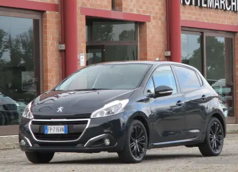 Used PEUGEOT 208 Petrol 2018 Ad 