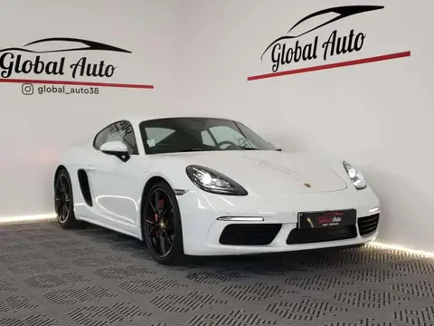 Used PORSCHE 718 Petrol 2017 Ad 