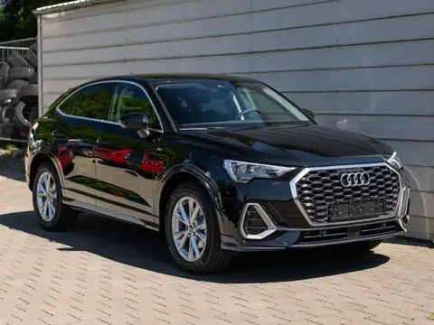 Annonce AUDI Q3 Essence 2024 d'occasion 