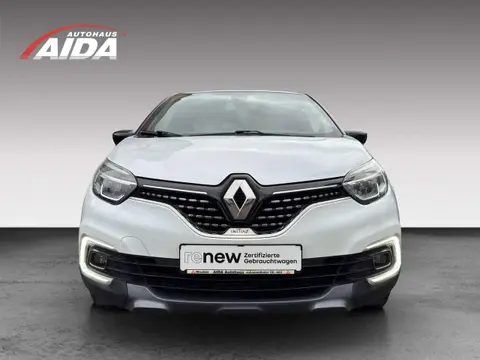 Used RENAULT CAPTUR Petrol 2017 Ad 