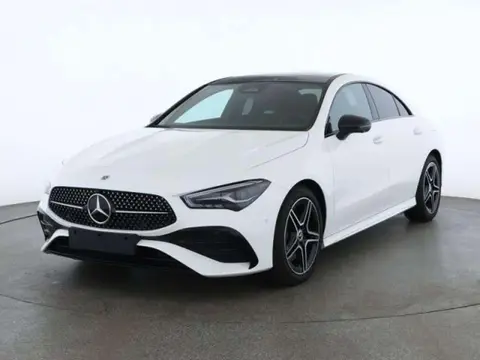 Used MERCEDES-BENZ CLASSE CLA Hybrid 2023 Ad 