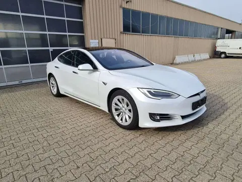 Used TESLA MODEL S Electric 2020 Ad 