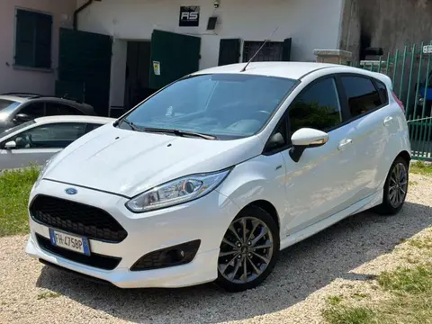 Used FORD FIESTA Petrol 2017 Ad 