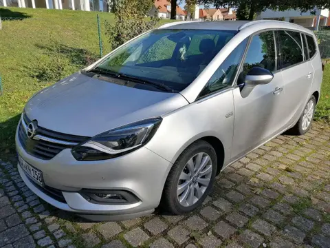 Used OPEL ZAFIRA Diesel 2019 Ad 