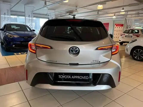 Used TOYOTA COROLLA Hybrid 2020 Ad 