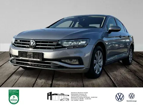 Used VOLKSWAGEN PASSAT Petrol 2022 Ad 