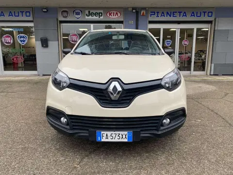 Annonce RENAULT CAPTUR Essence 2015 d'occasion 