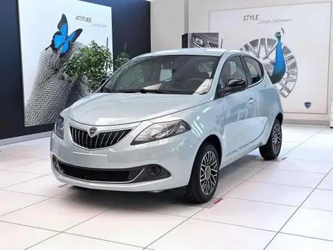 Used LANCIA YPSILON Hybrid 2024 Ad 