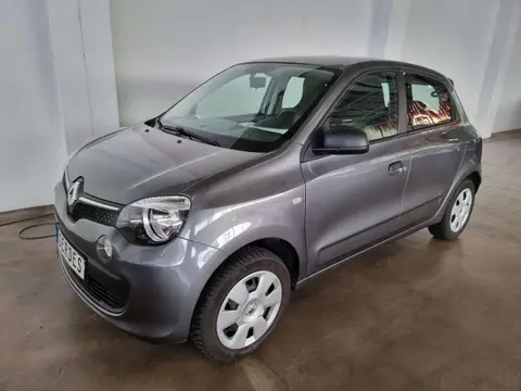 Used RENAULT TWINGO Petrol 2018 Ad 