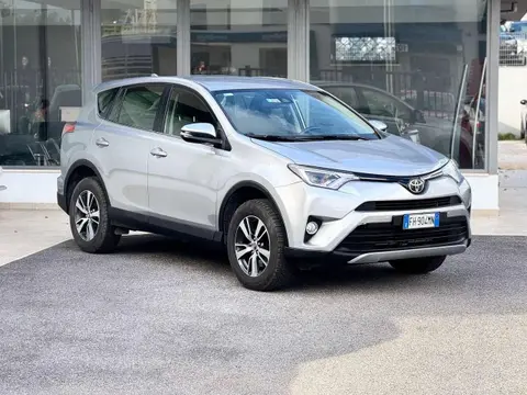 Annonce TOYOTA RAV4 Diesel 2017 d'occasion 