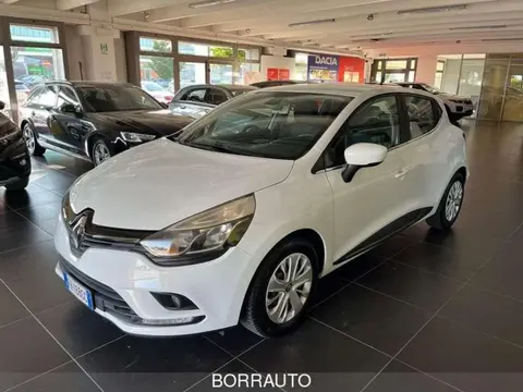 Annonce RENAULT CLIO Essence 2017 d'occasion 